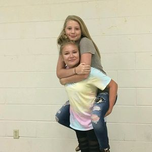 Meet your Posher, Emily